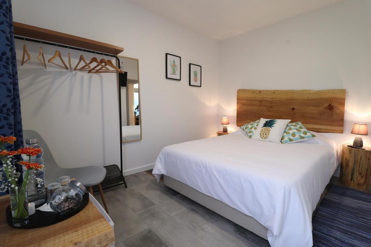Casa Baleia A Vista Bed & Breakfast Algarvia Bagian luar foto